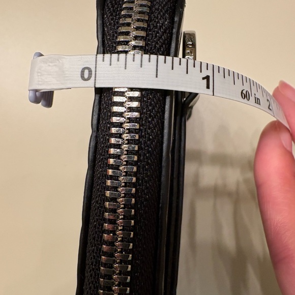 Designer Phone Purse without Strap - Picture 6 of 6